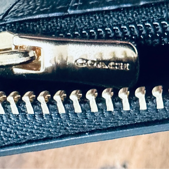 Black Leather Coach Wristlet or Wallet - Picture 5 of 9